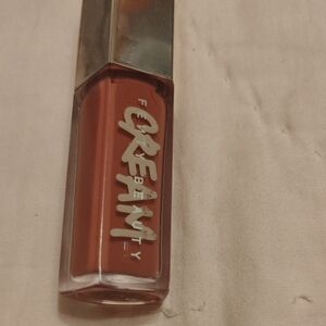 Fenty Beauty Gloss in Cake Walk